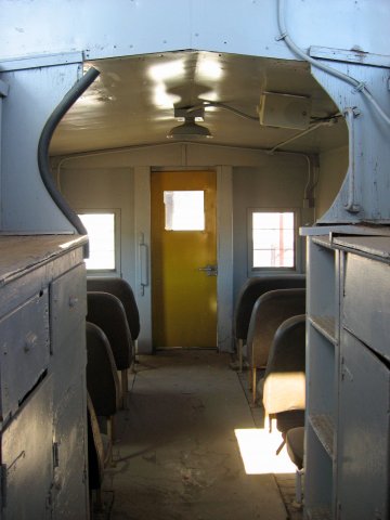 UP-caboose-25380_interior